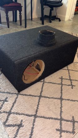 Subwoofer box