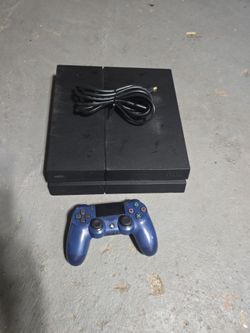 Ps4 with controller and cords