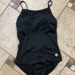 NWT Ladies UPF 50+ Swimwear Size 34