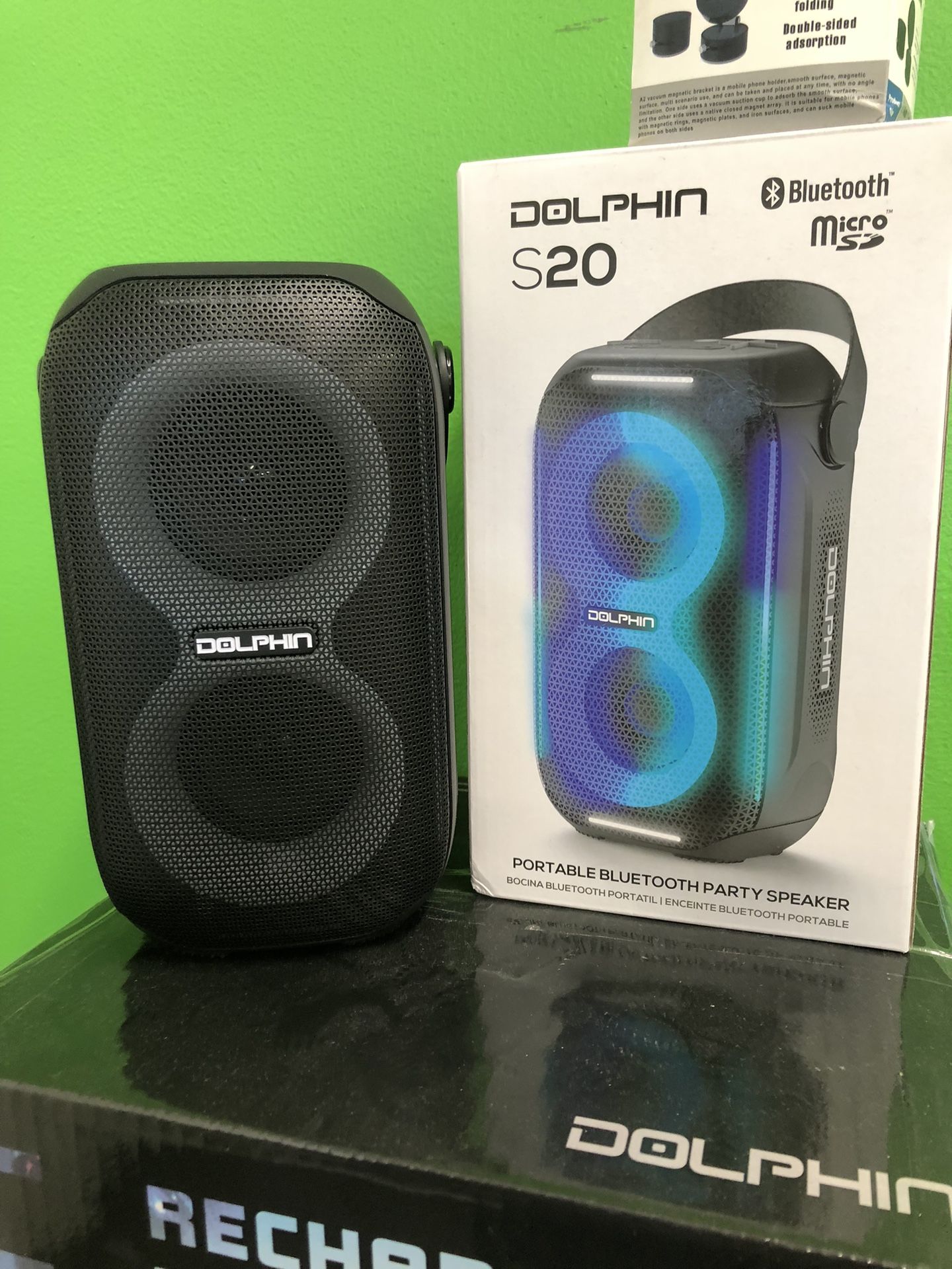 Speakers 🔊🔊🔊🔊🔊🔊