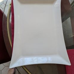 Dinner platter 13" x 18" by Ceriart, S.A porcelain made in Portugal