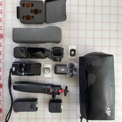 DJI Osmo Pocket 3 Creator Combo + Accessories 