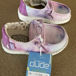 Hey Dude Wendy Dreamer Slip‑In Shoes – Toddler Girls Slip-On Canvas Shoes - Size 5