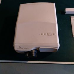 Morelli LCD Projector