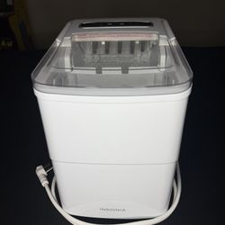Insingia Ice Maker