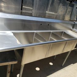 Used 90"L Three Compartment Sink With Drainboards 