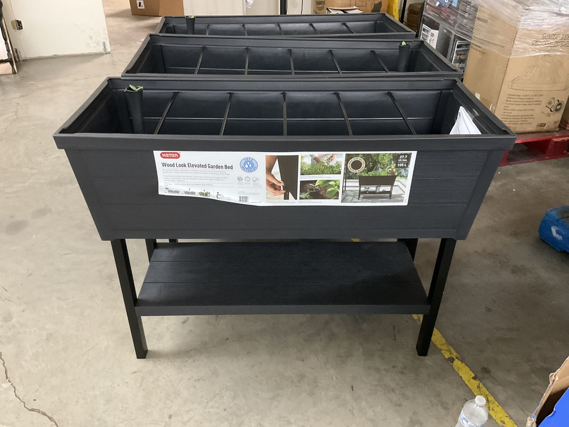 Keter Urban Bloomer, Resin Elevated Planter Raised Garden Bed