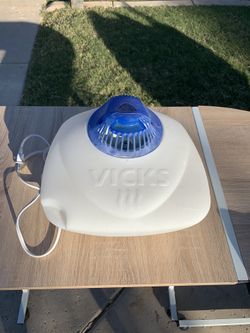 Vick’s Humidifier Vaporizer 