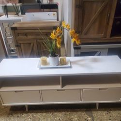 Mid Century Modern Style White TV Entertainment (New In A Box)