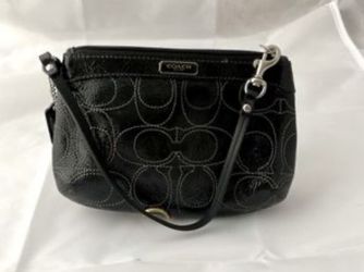 COACH SMALL HANDBAG STITCHED