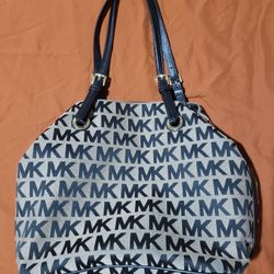 Authentic Michael Kors Purse 