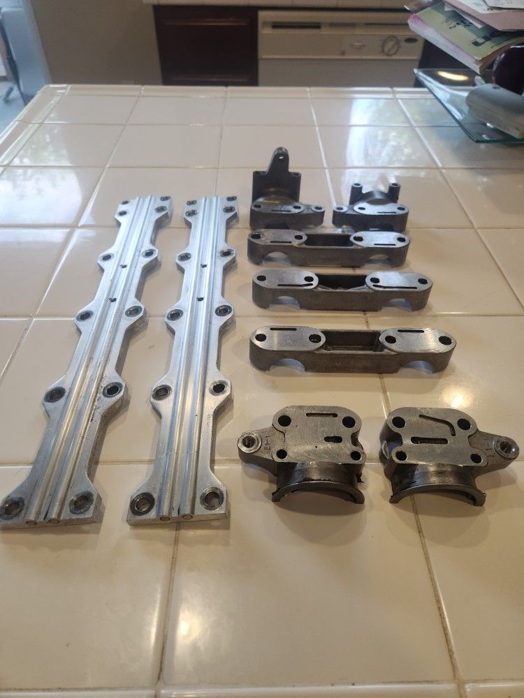 B Series Cam Caps