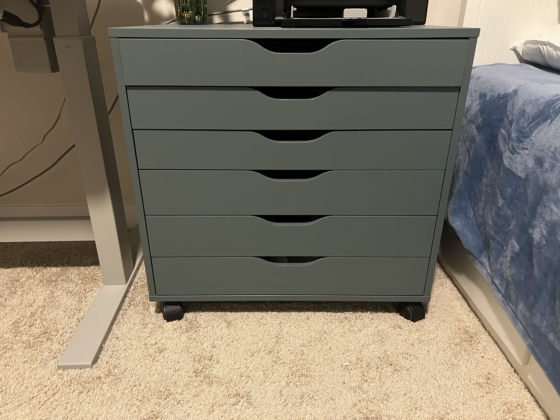 $165-Alex Drawer unit on casters- 26 3/8x26 "