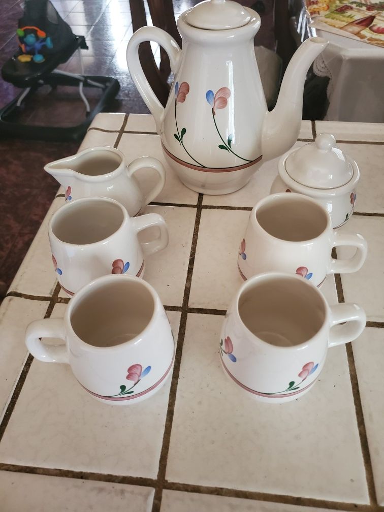 Cups