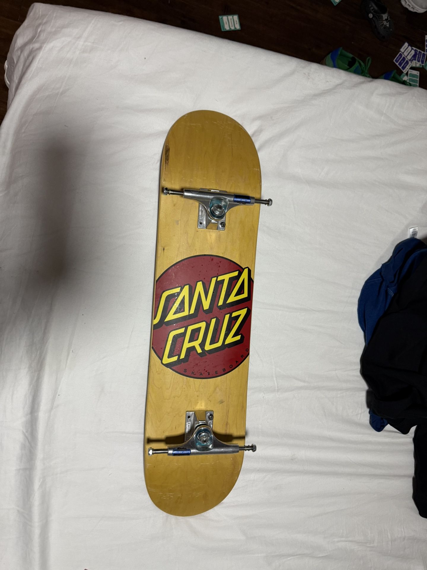 Santa Cruz Deck With Thunder Hallow Light Trucks 