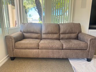 Queen sleeper sofa