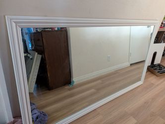 Framed bathroom mirror