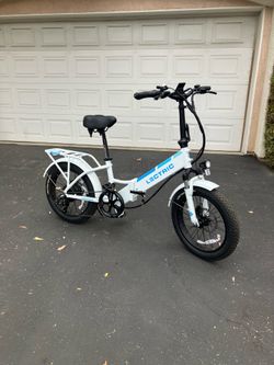 Lectric XP 3.0 eBike (white)