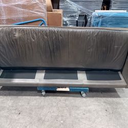 Small Sectional / Leather 