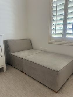 Pottery Barn PB Teen Adjustable Riley Lounge modular Sofa Sectional 