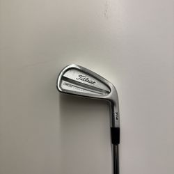 Titleist 714 CB Forged 6 Iron Men's Right Hand Steel Shaft Stiff Flex 31°