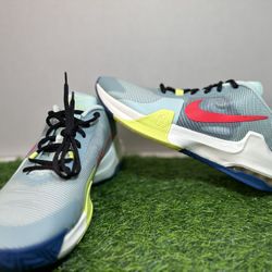 Brand New NIKE MEN Basketball Shoes