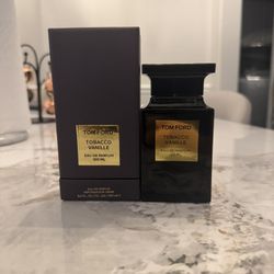 🌙 “Tom Ford Tobacco Vanille 100ml – Iconic Warm & Sweet Scent”