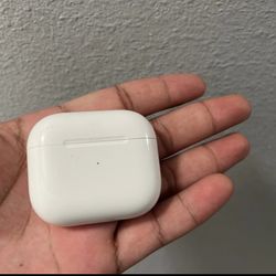 apple airpod 3 case itself