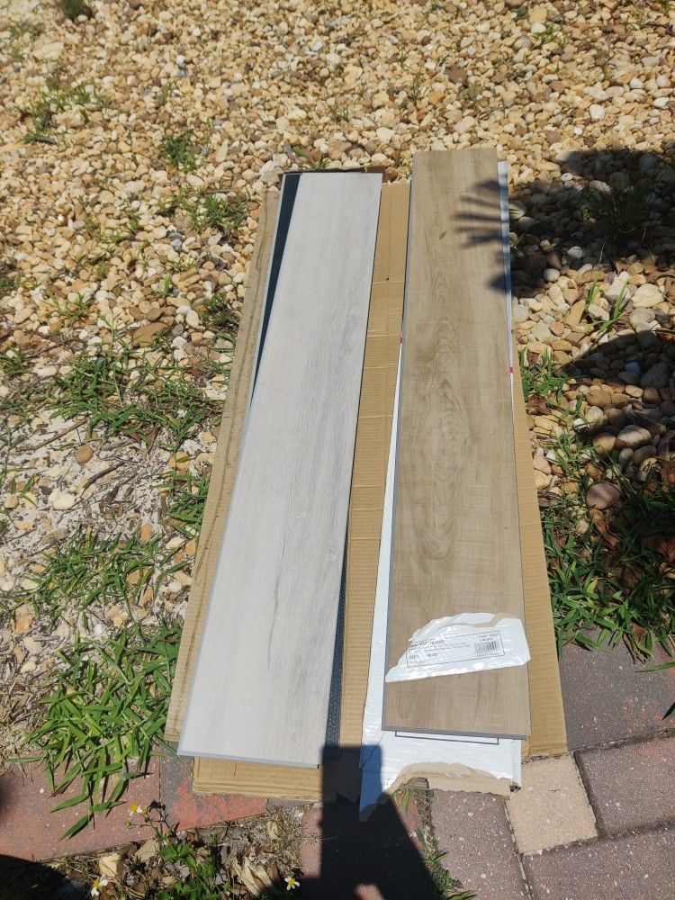 *REDUCED* Shaw And White Box Plank Flooring For Pick Up