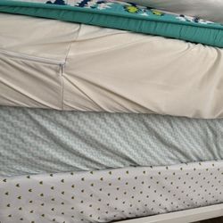 Sealy Box Spring 20 Bucks 