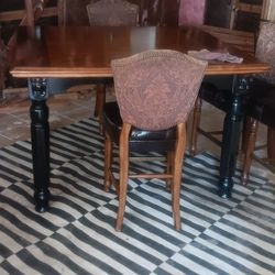 Beautiful Kitchen Table With 4 Chairs