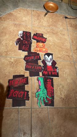 6 new Halloween yard decor
