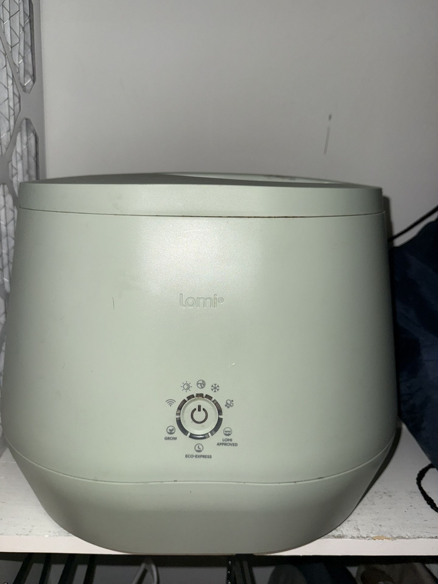 Lomi Countertop Electric Food Composter