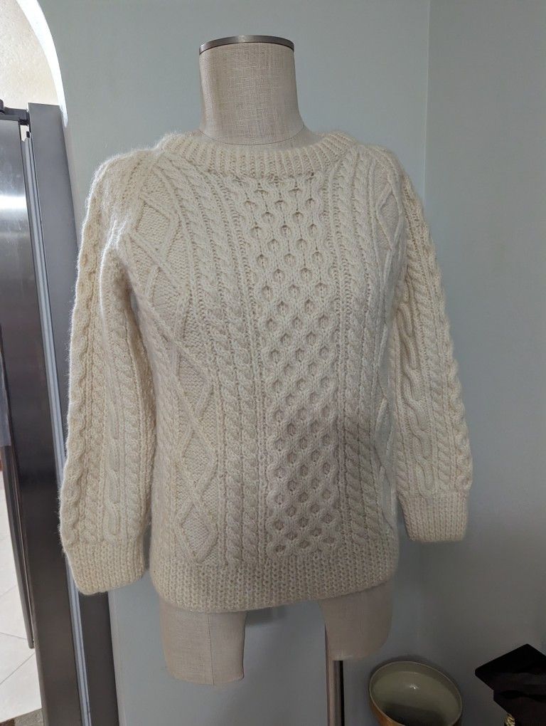 Ladies Wool Handmade Sweater From Ireland Medium