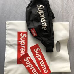 Supreme Fanny pack With Bag Stickers