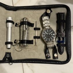 Watch Gift Set With Utility Knife And Flashlight With Case 