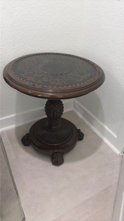 Hooker table