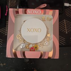 Charm Bracelet 