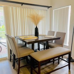 Dining Room Table 