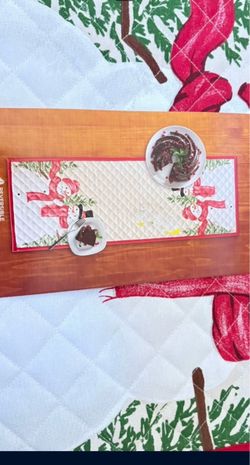 Christmas Table Runner Brand New $10