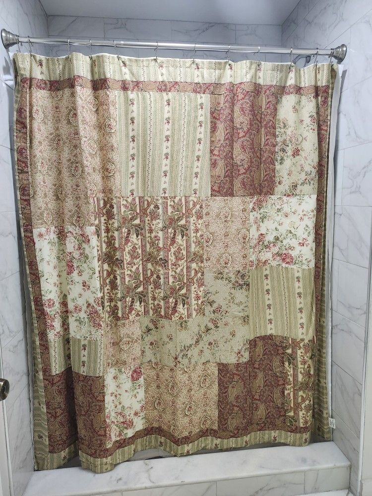 Shower Curtain Set