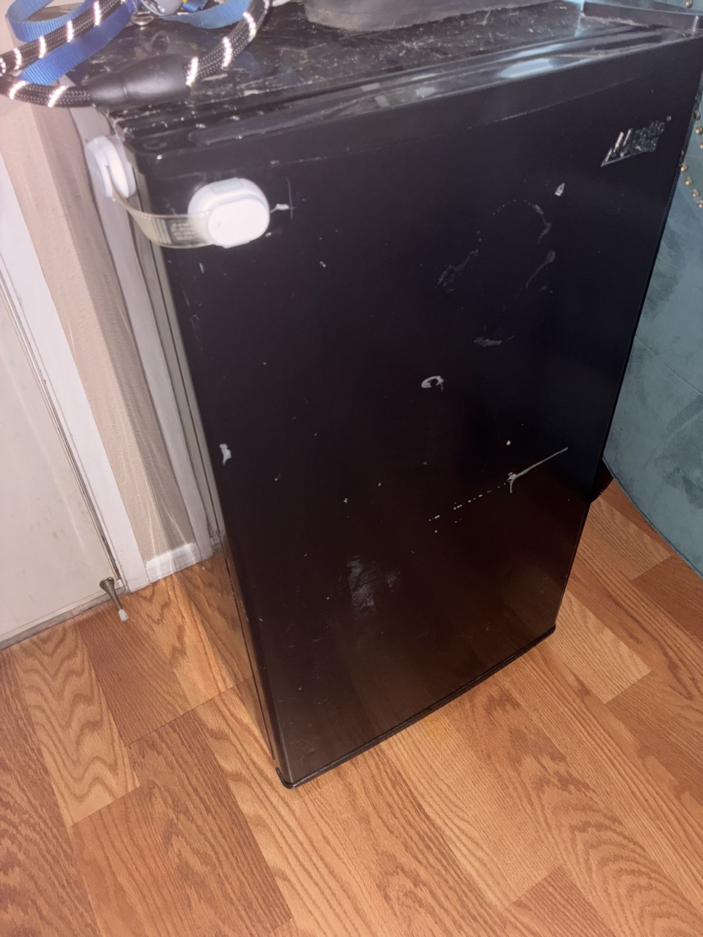 Small Fridge With Freezer