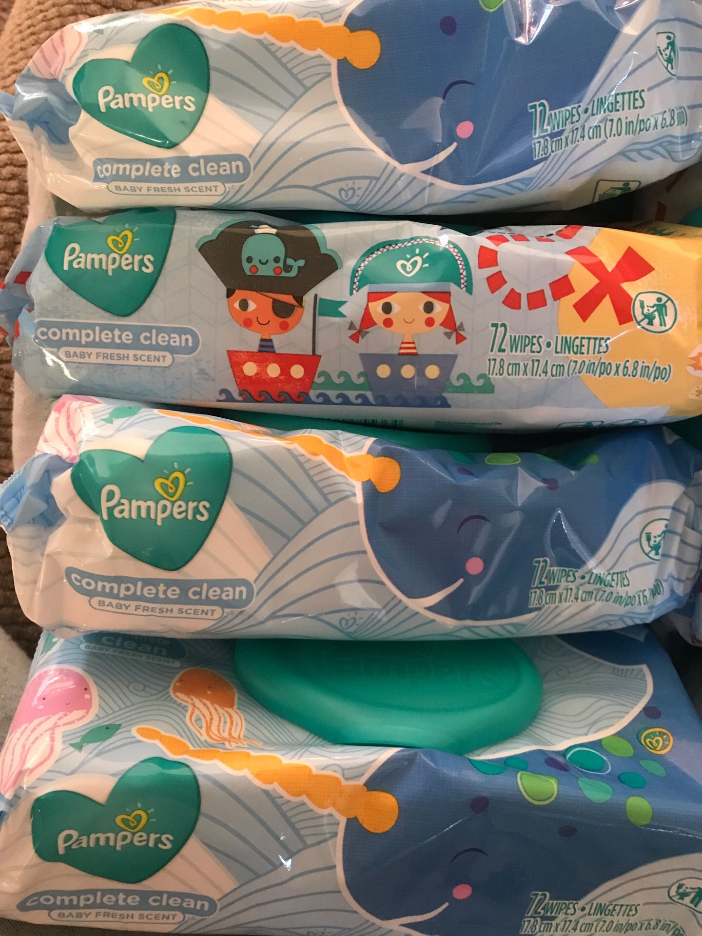 Pampers Wipes - 72 count Baby Fresh Scent