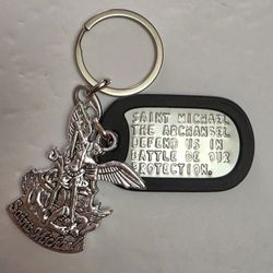 SAINT MICHAEL THE ARCHANGEL DEFEND US IN BATTLE  RELIGIOS KEYCHAIN 