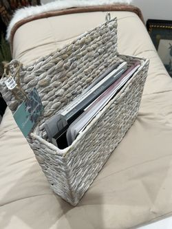 Magazine Holder