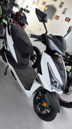 Electric Scooter Moped