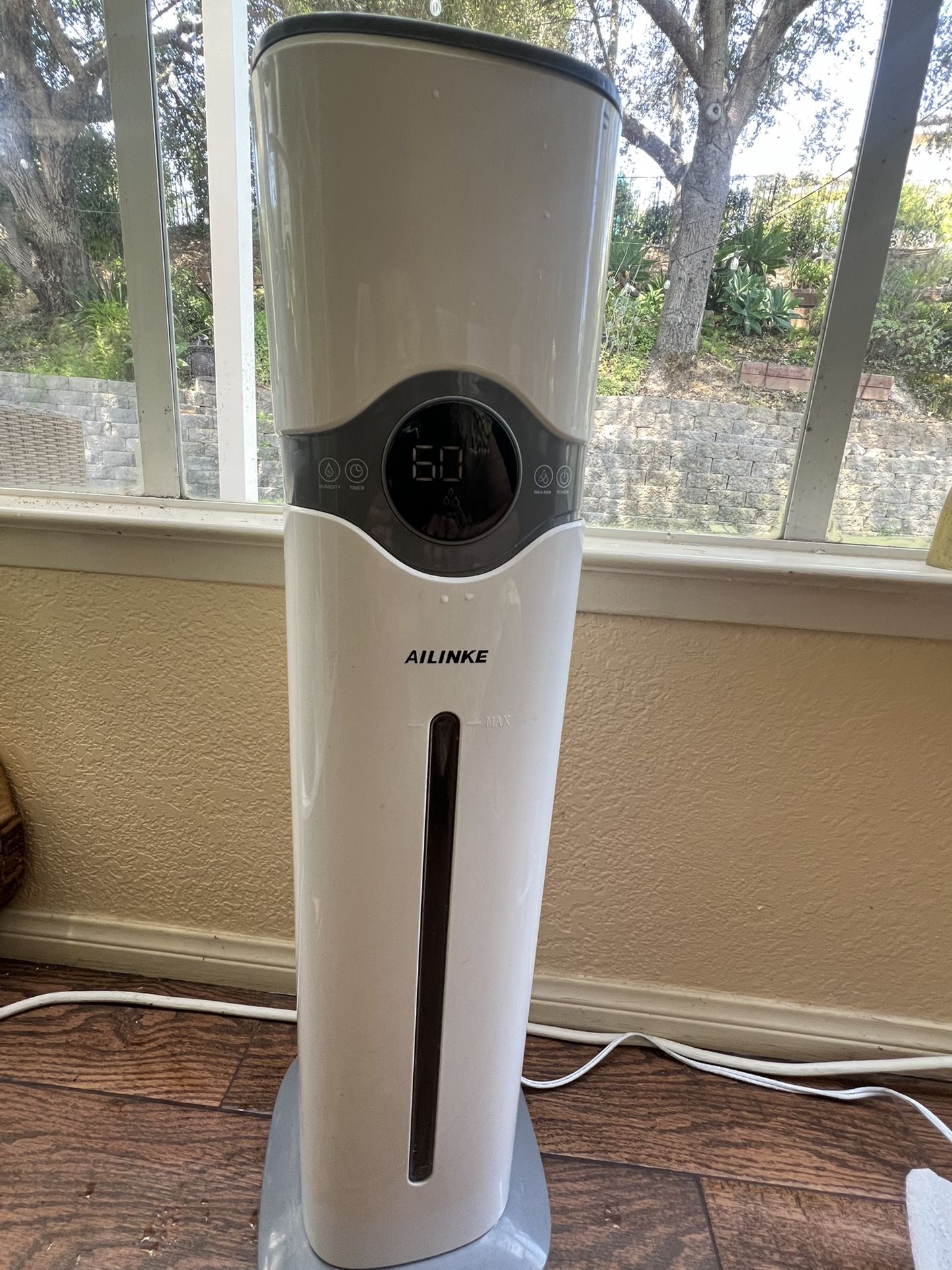 Large humidifier
