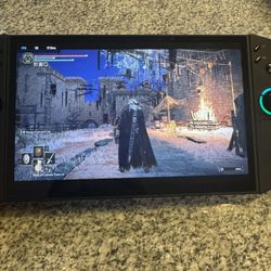 Legion go 2 OLED - AMD Ryzen Z2 Extreme- 32 Gb RAM- 1000 Gb Storage 