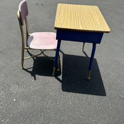 Kids Desk And Chair