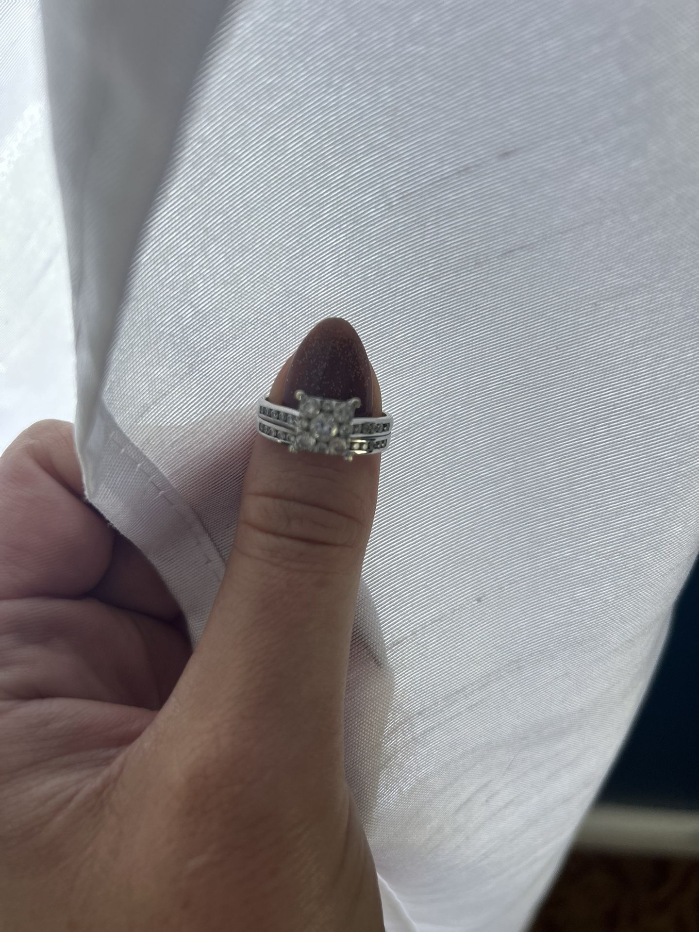 White Gold Wedding Ring Set